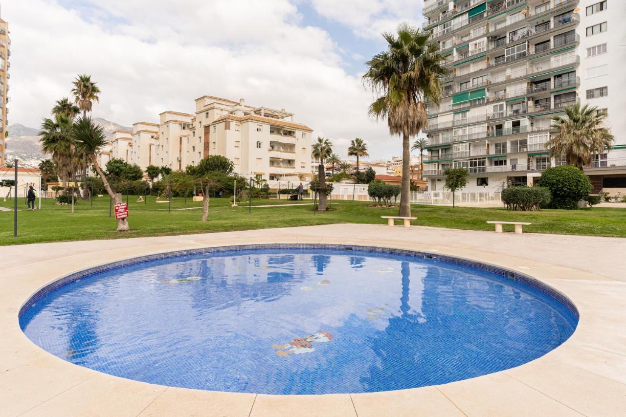 Blonzu Mauricio Lägenhet Benalmádena Exteriör bild